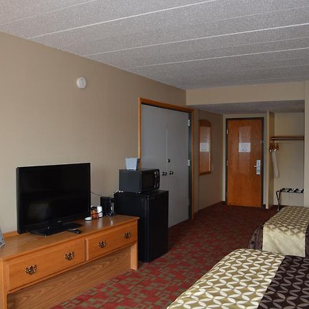 Travelodge By Wyndham Grand Forks Exteriér fotografie