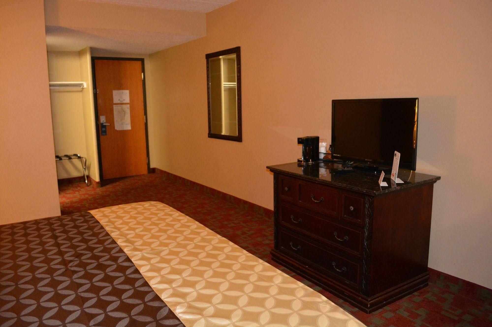 Travelodge By Wyndham Grand Forks Exteriér fotografie